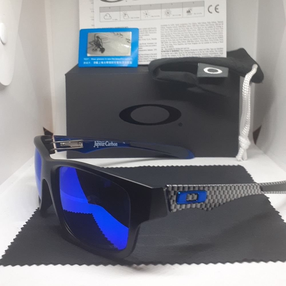 NWT Oakley Jupiter Carbon Sunglasses